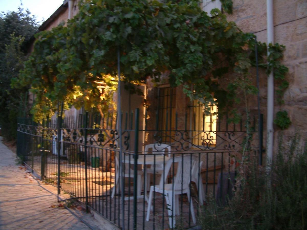 Avissar House Jerusalem Exterior photo