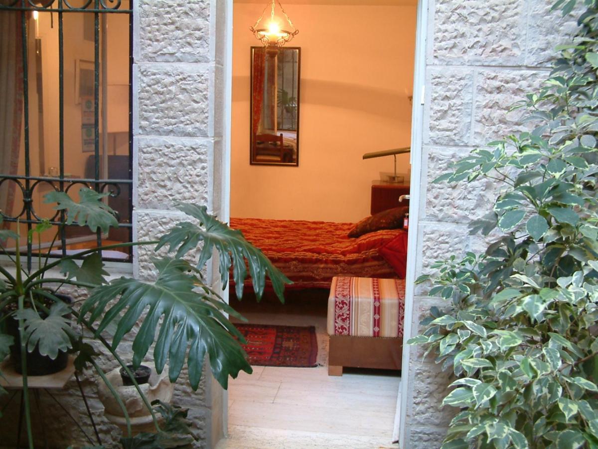 Avissar House Jerusalem Exterior photo