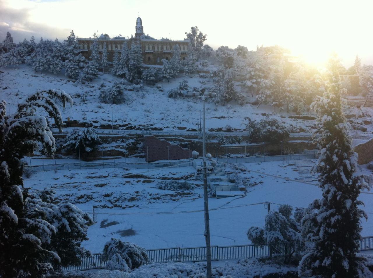 Avissar House Jerusalem Exterior photo